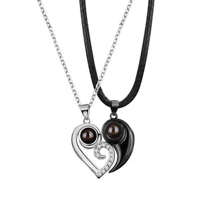 MA MOITIÉ - collier coeur blanc et noir assorti avec projection photo